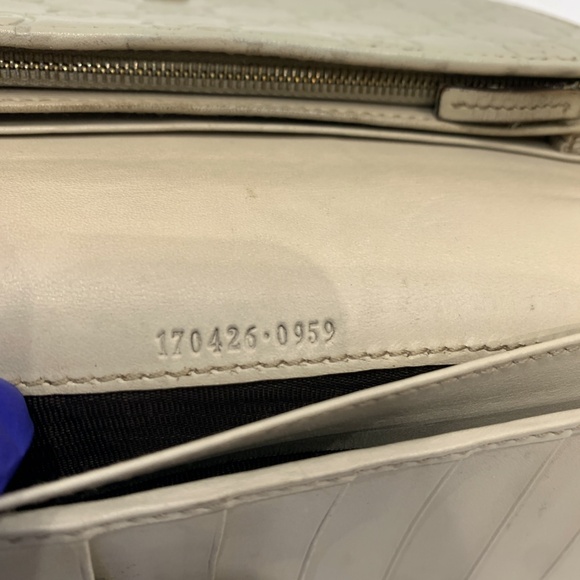 Gucci Beige Guccissima Chain Wallet Sku#85391 (Gently used, button loose) - Picture 9 of 15